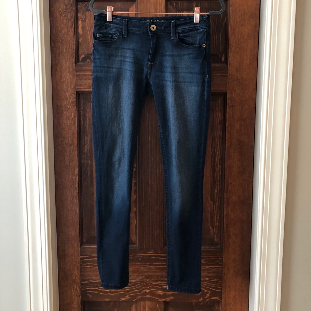 DL1961 Skinny Jean